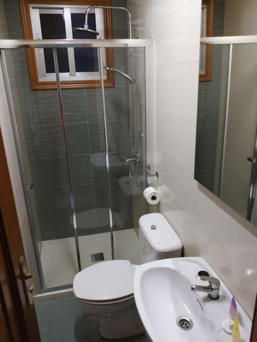 Apartamento Con Terraza Y Vistas Al Mar Bueu Exterior photo